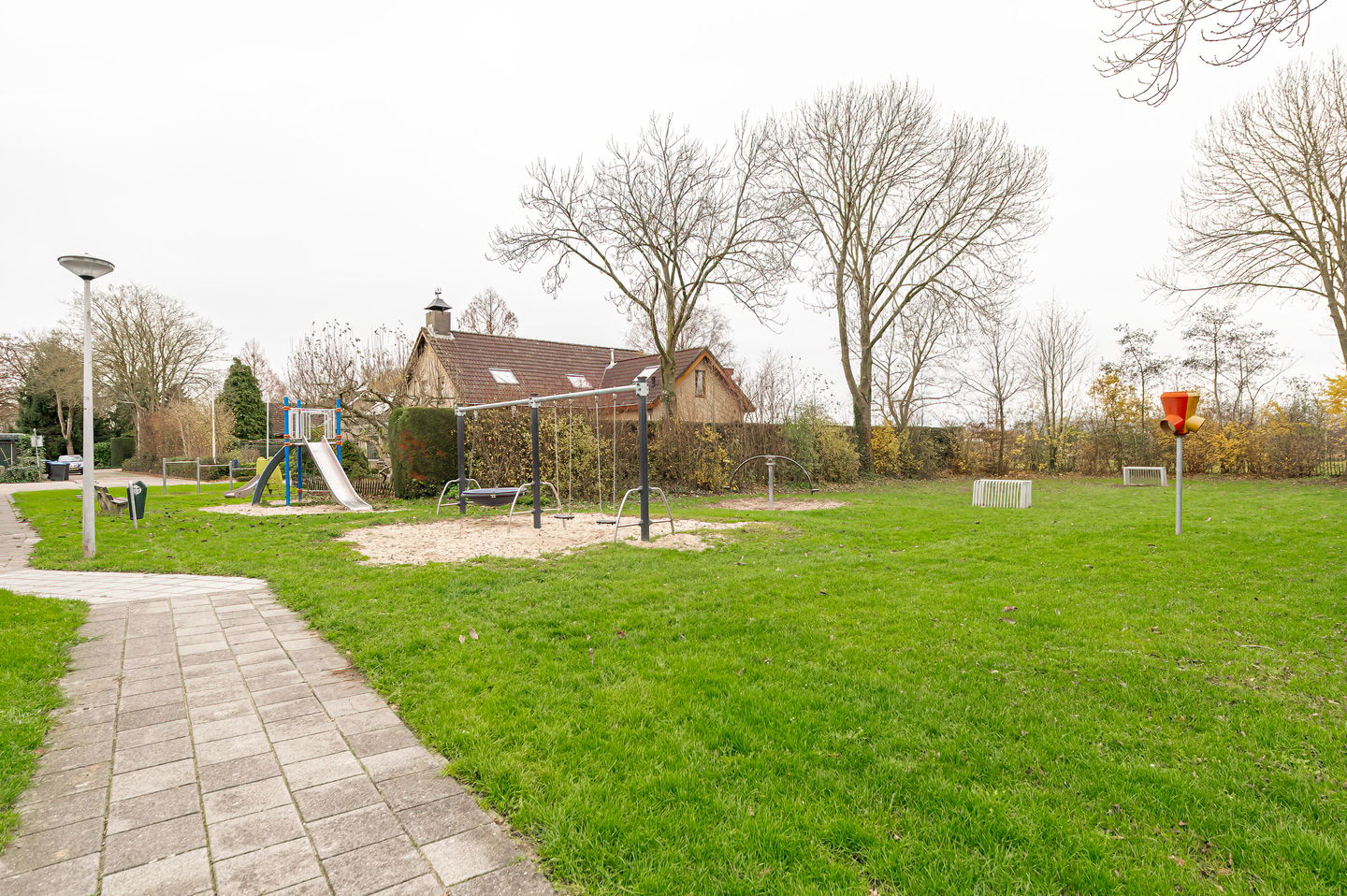 Foto 34 van Raamweg 29