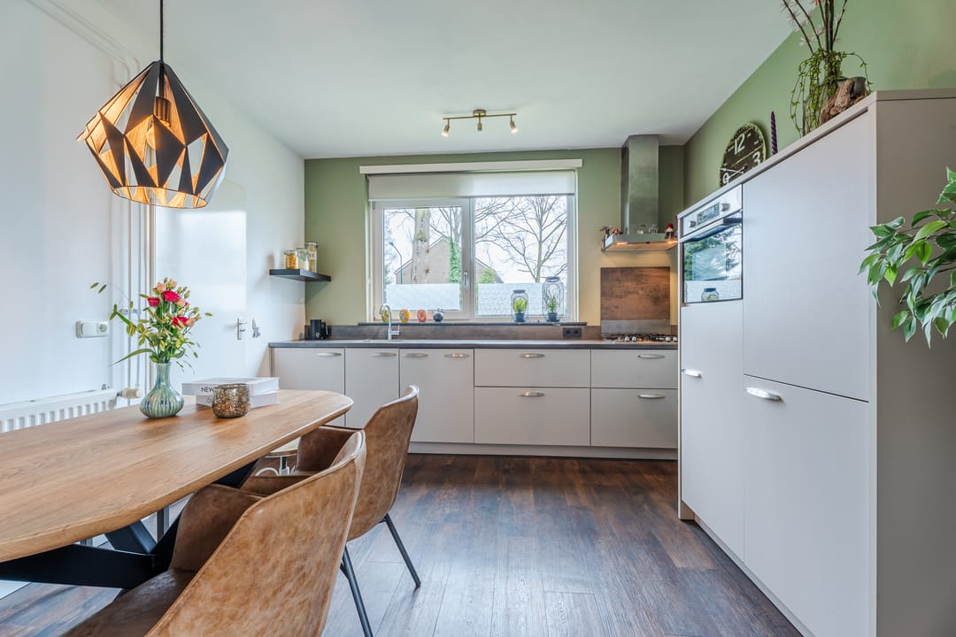 Photo 2 of Piet Heinstraat 53