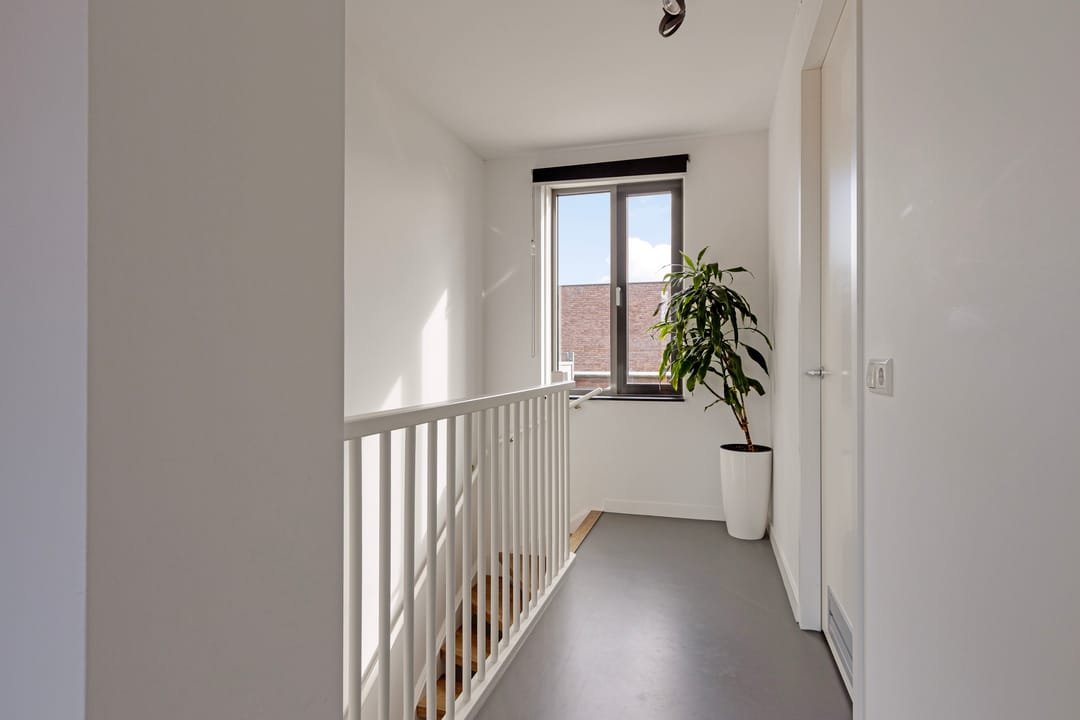 Photo 28 of Galjoenstraat 34
