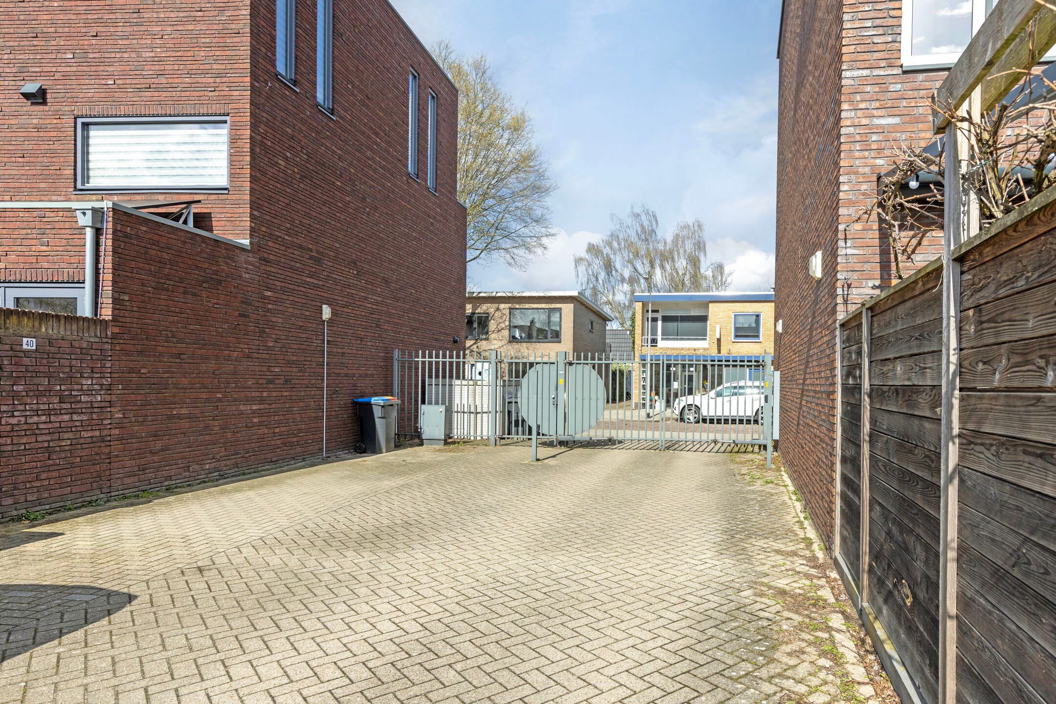 Photo 39 of Galjoenstraat 34