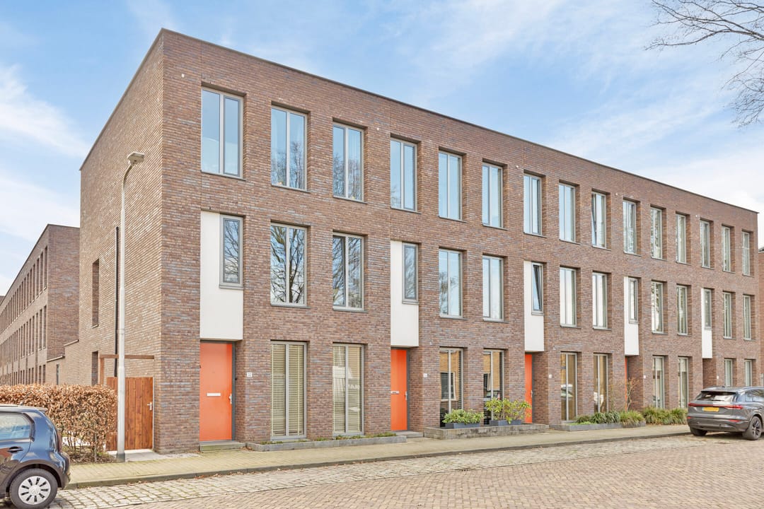 Photo 41 of Galjoenstraat 34
