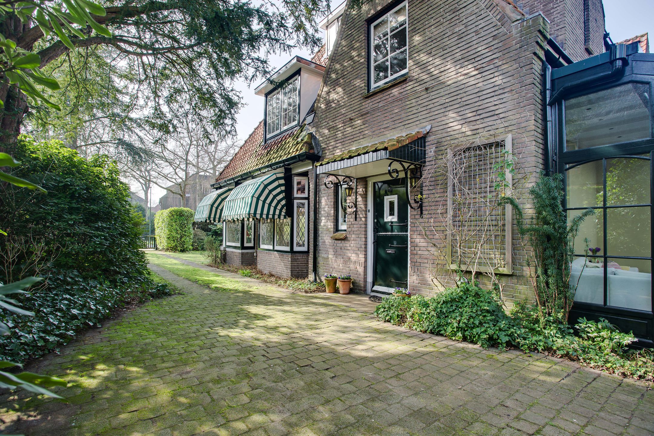 Foto 12 van Hogeweg 4