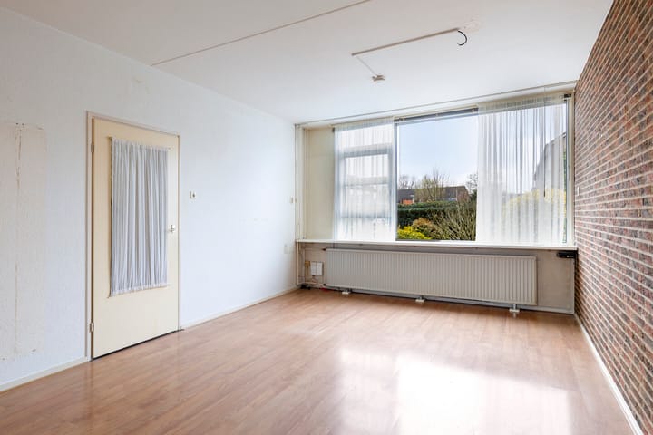 Photo 4 of Geleijnsestraat 44