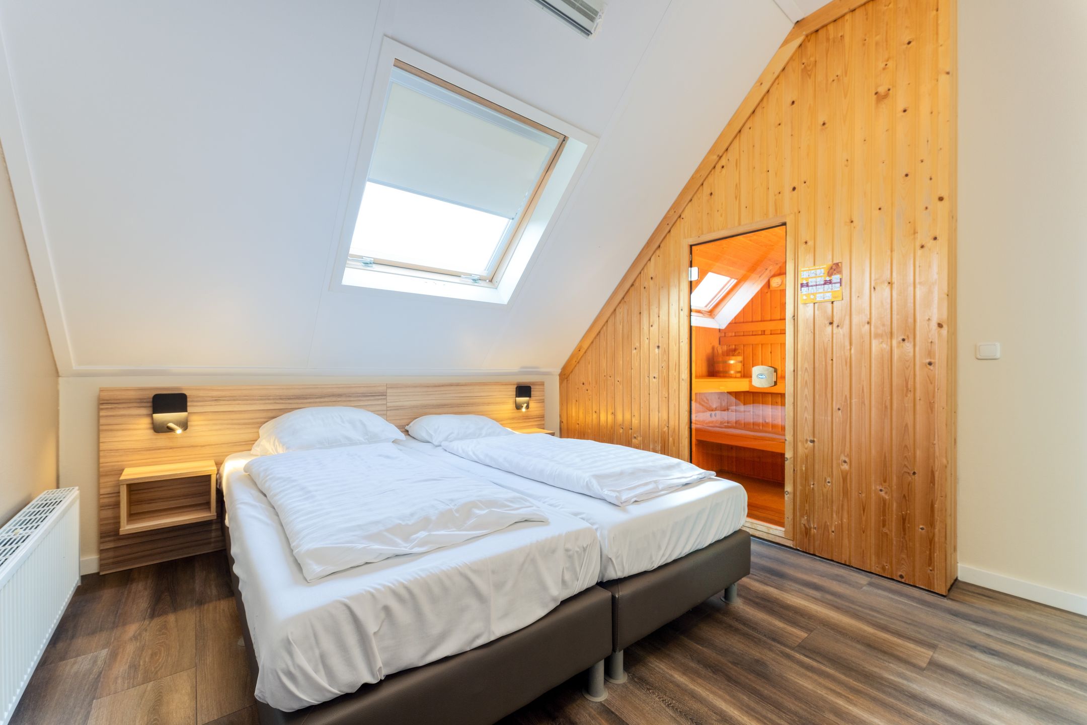 2-bedroom freehold villa in Nieuwvliet — photo 4 of 5