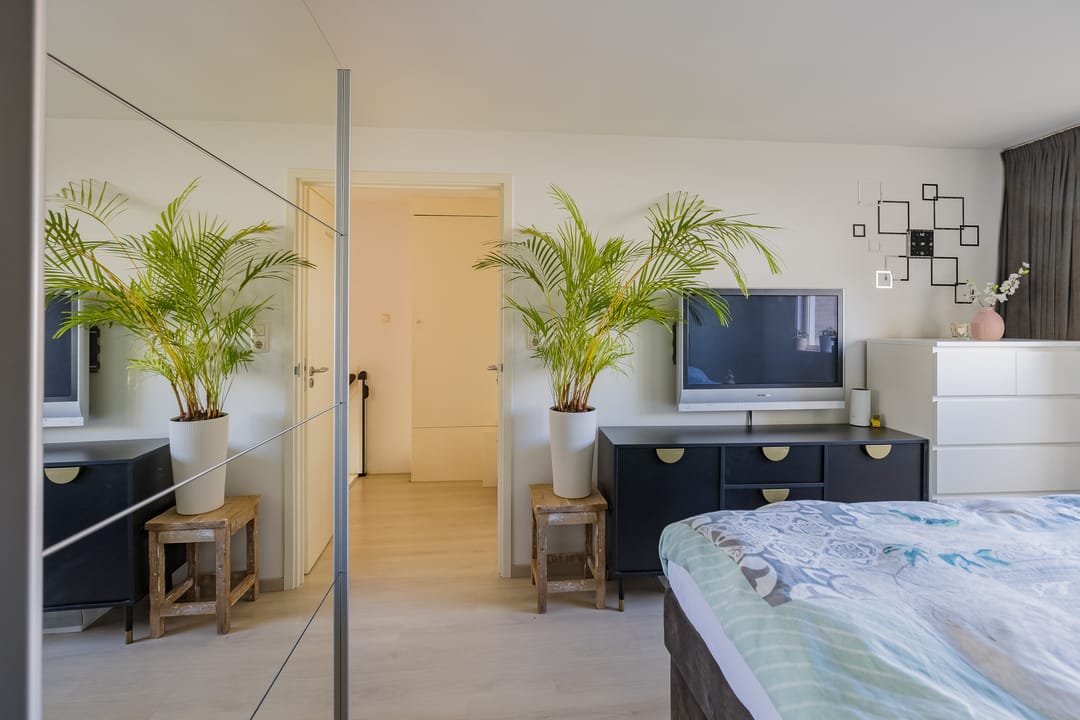 Well-maintained family home in Verzetsheldenbuurt, IJmuiden — 25