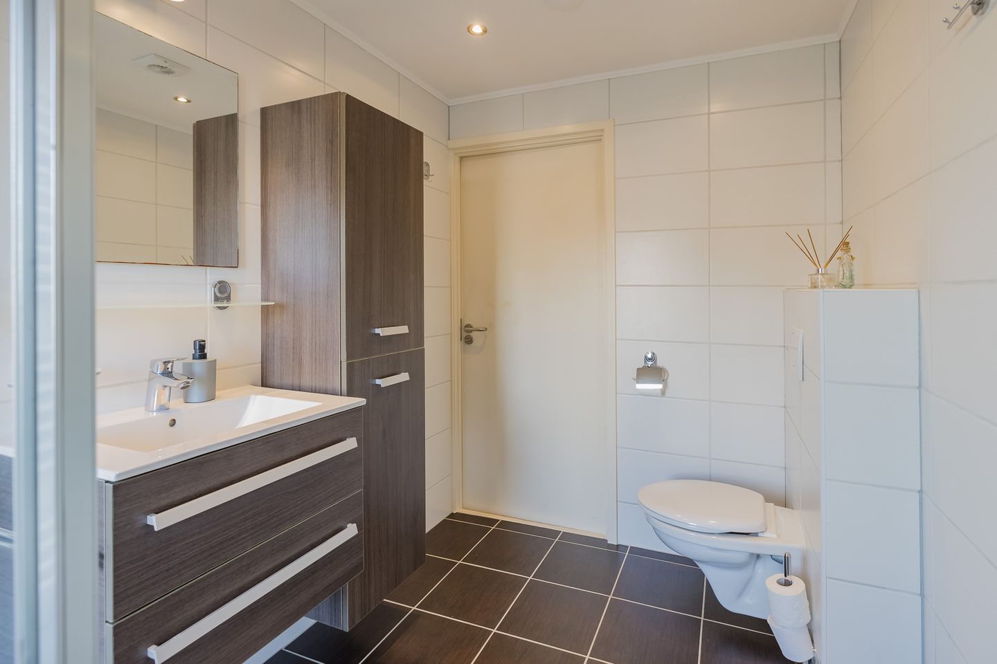 Well-maintained family home in Verzetsheldenbuurt, IJmuiden — 33