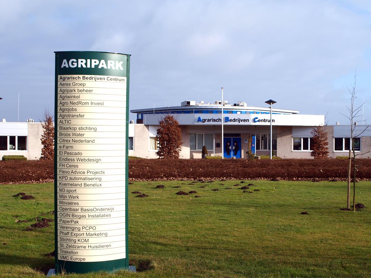 View photo 2 of De Drieslag 30