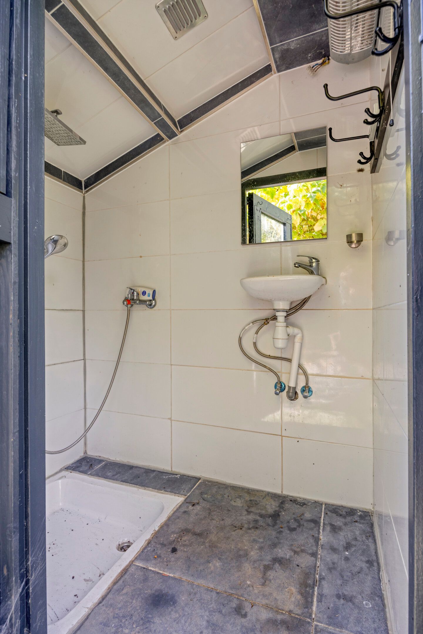 Photo 30 of Grensstraat 1