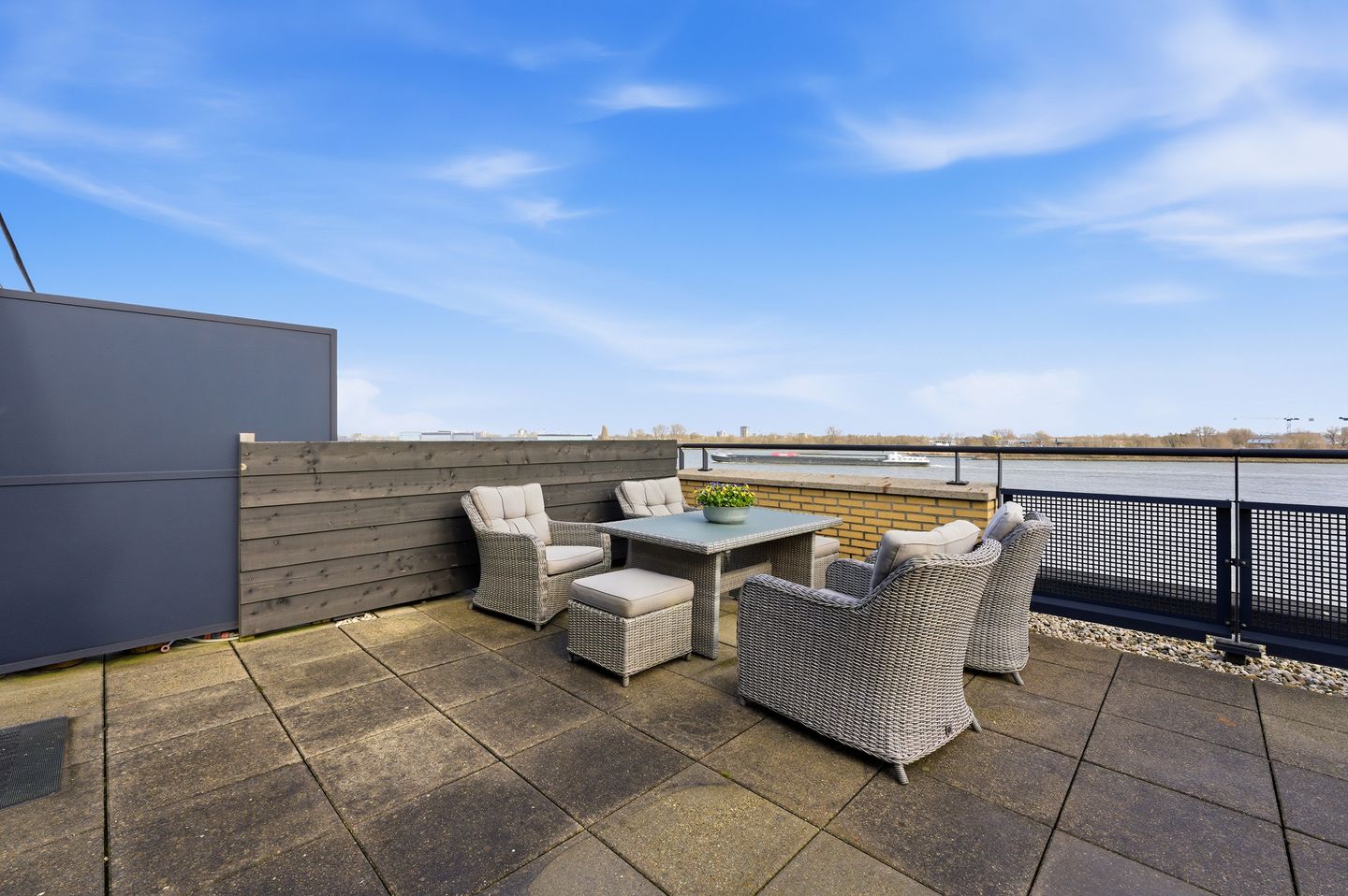 Photo 44 of Dokhof 15