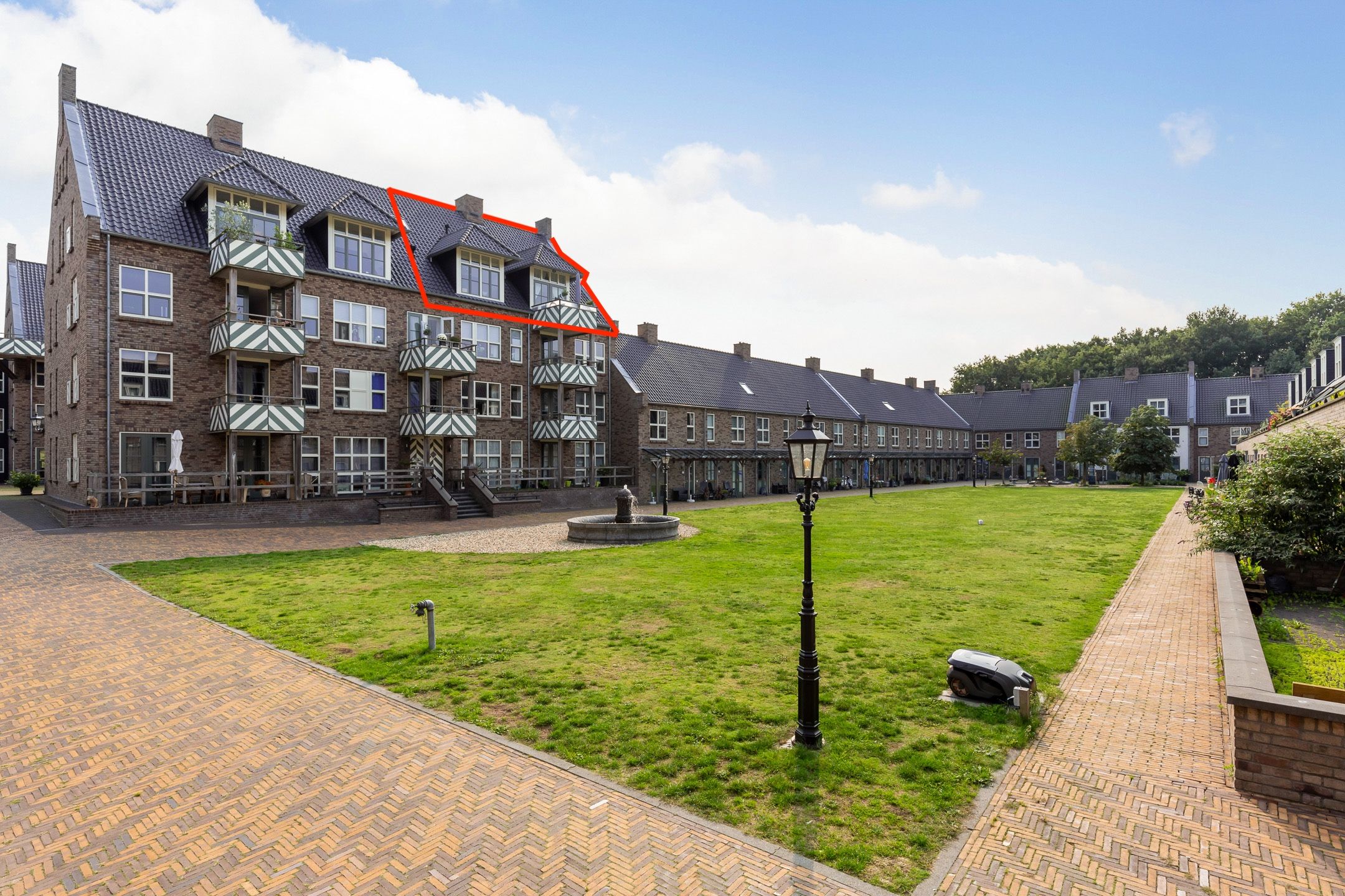 Foto 6 van Groot Horloo 10