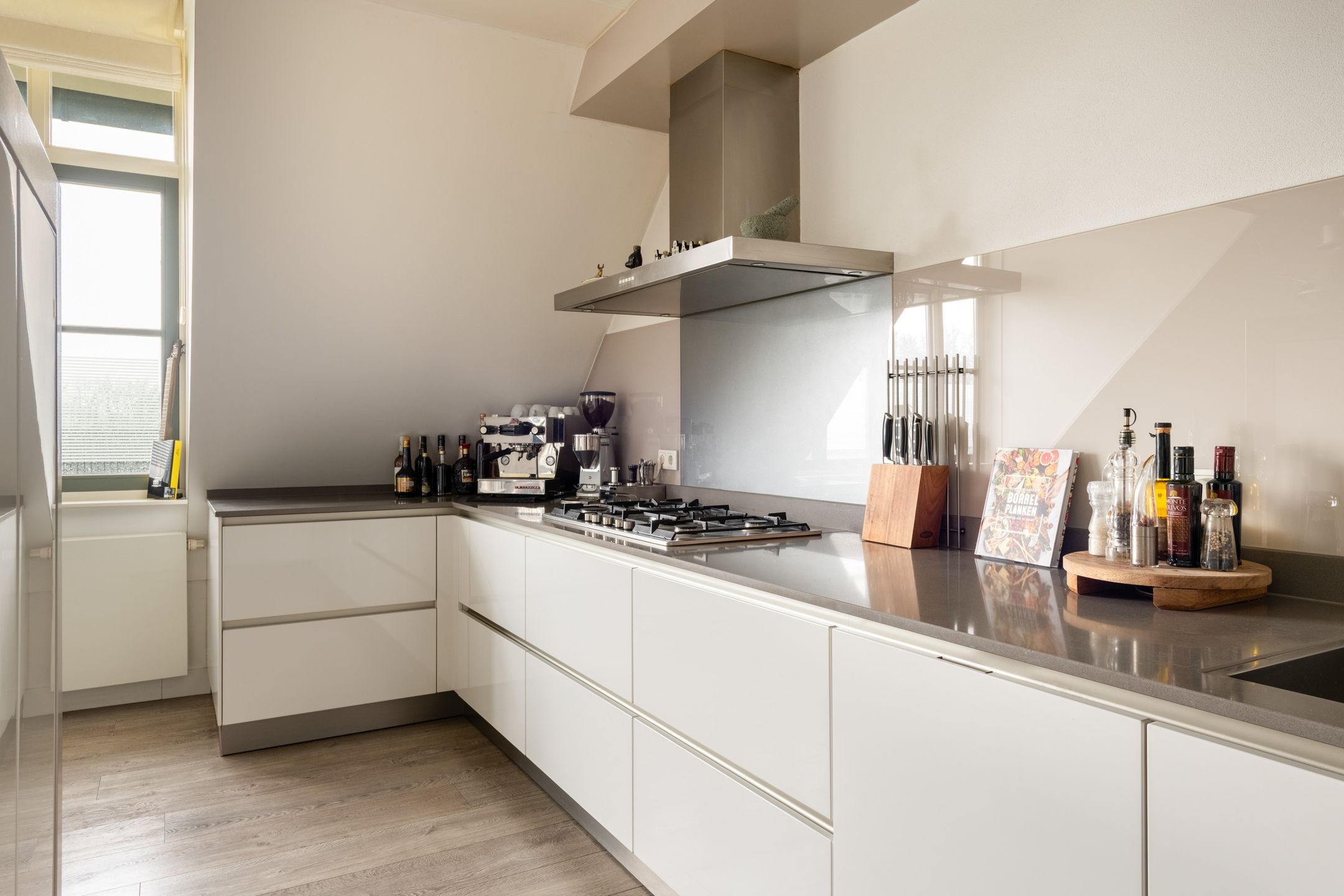 Foto 24 van Groot Horloo 10