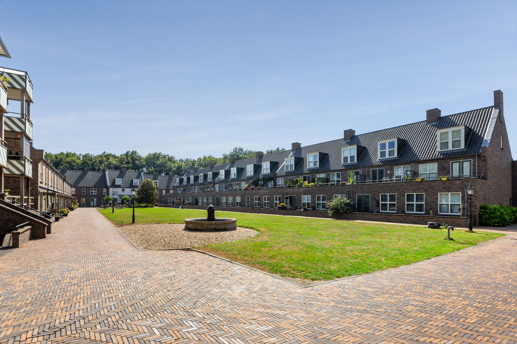 Foto 54 van Groot Horloo 10