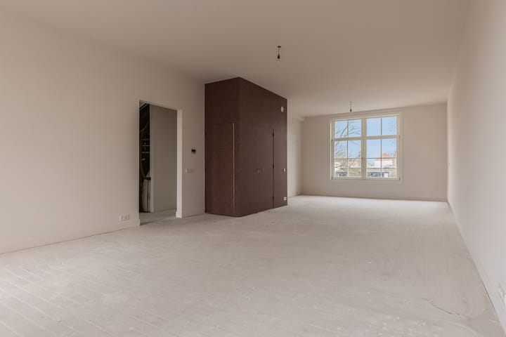 Photo 3 of Prins Hendrikstraat 3-3