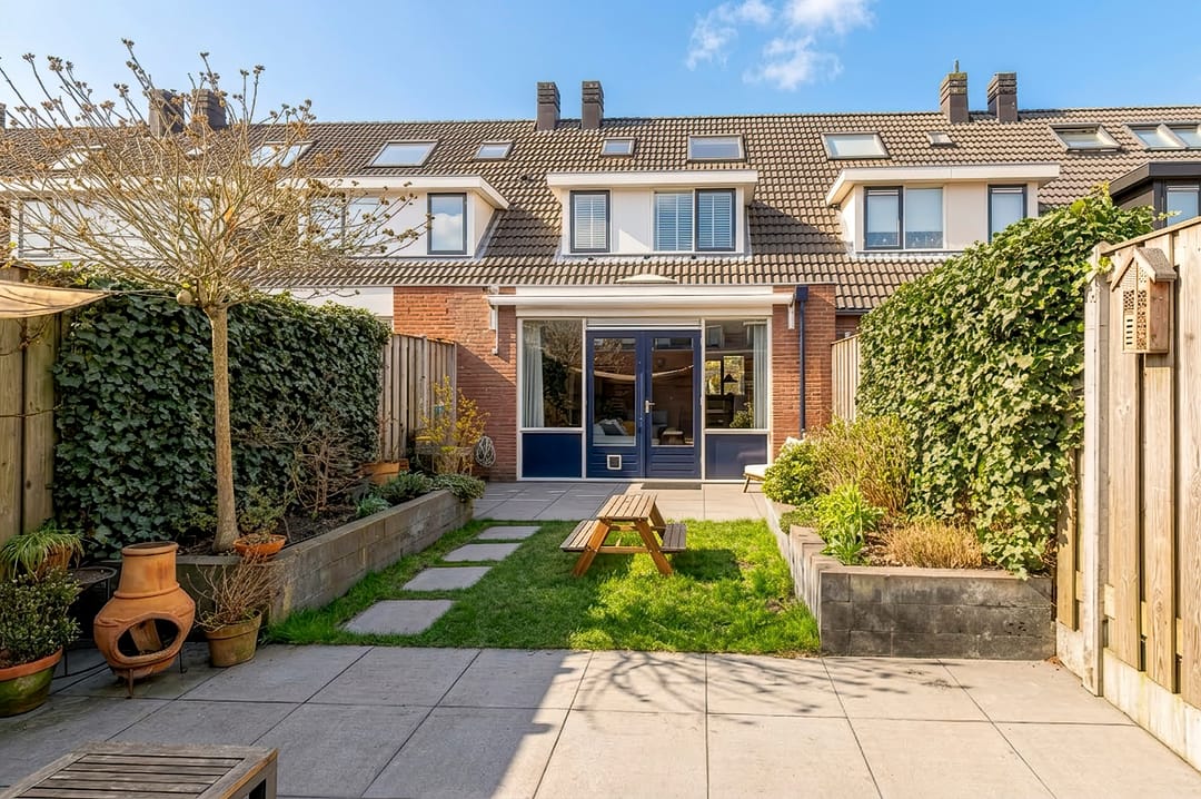 Foto 2 van Minerva 10