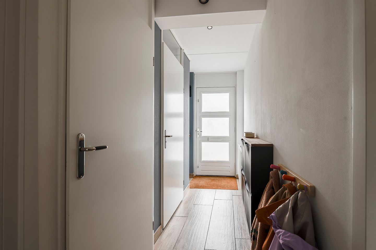 Foto 4 van Minerva 10