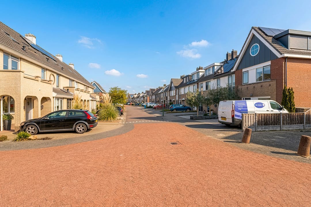 Foto 46 van Minerva 10