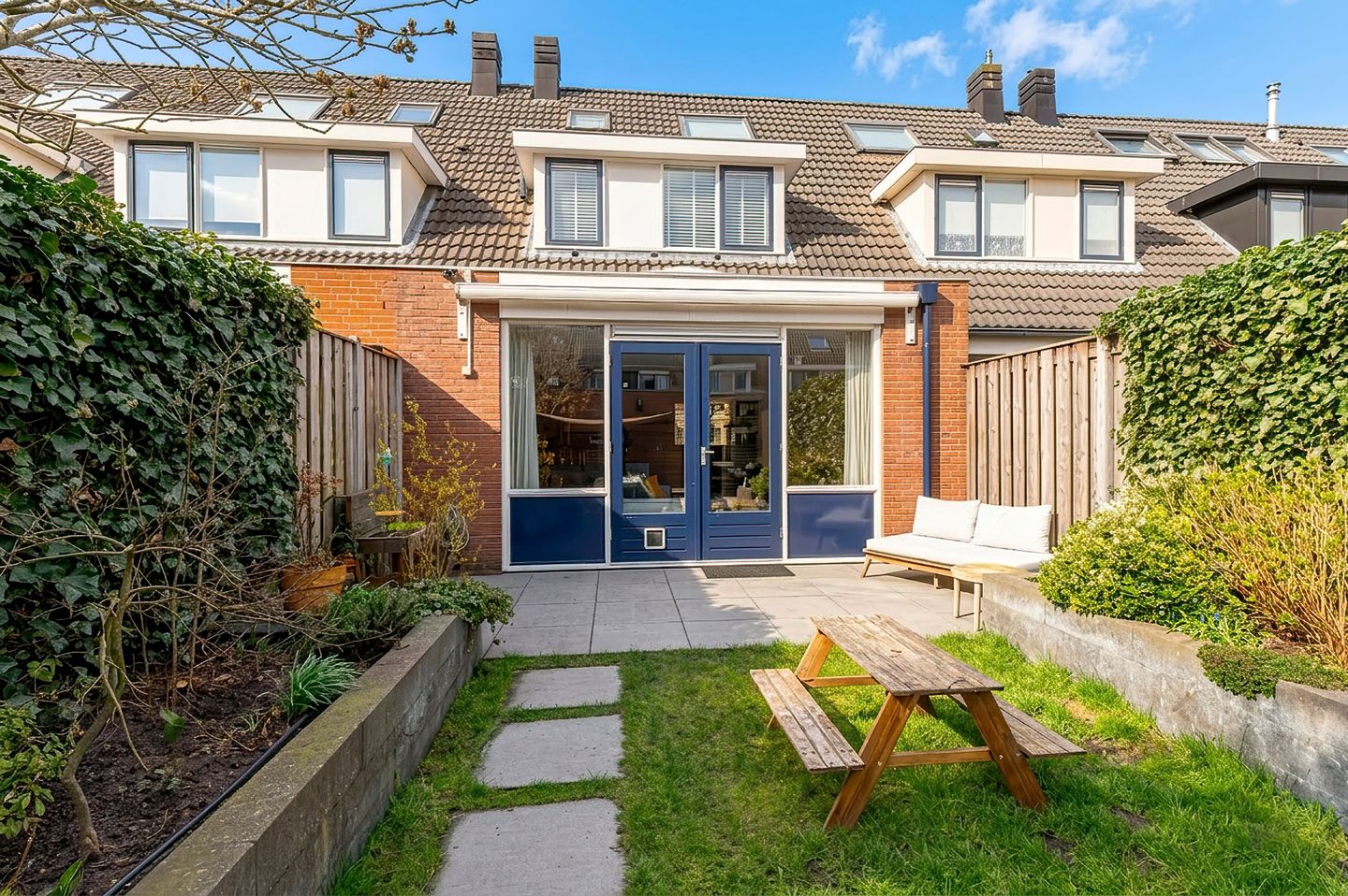 Foto 20 van Minerva 10