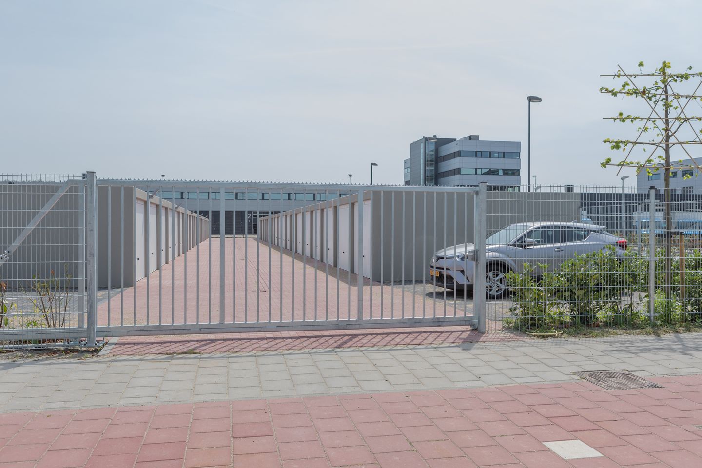 Bekijk foto 3 van Westeinde 108