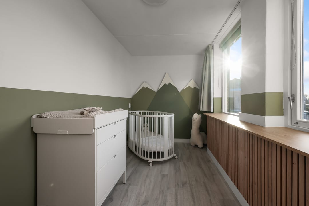 Spacious and bright townhouse with sunny garden and new veranda — 17