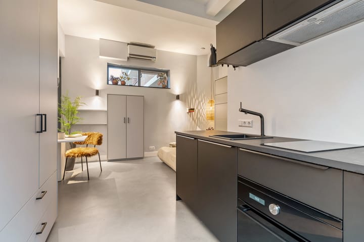 Foto 2 van Groen van Prinstererstraat 42-B