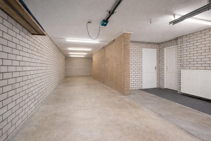 Photo 3 of Hortensiastraat 24