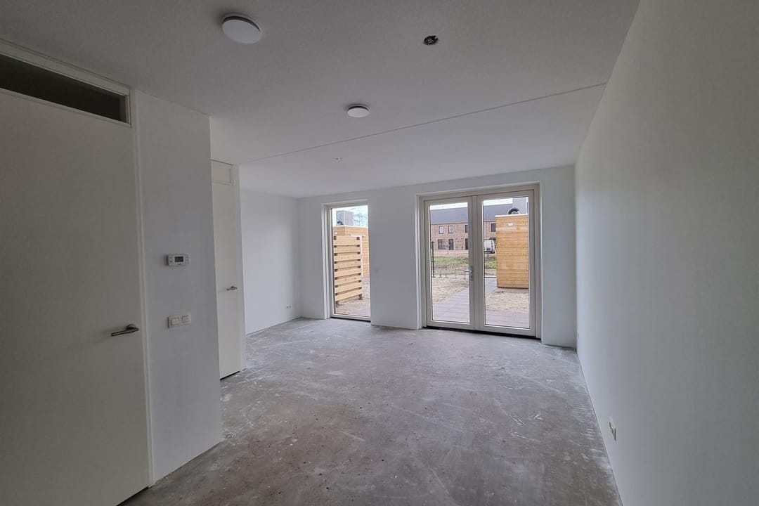 Foto 7 van Kastanjehout 20-B