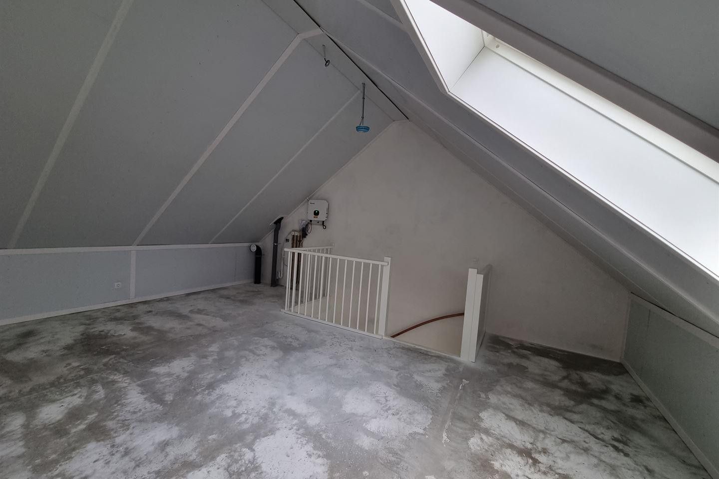 Foto 12 van Kastanjehout 20-B