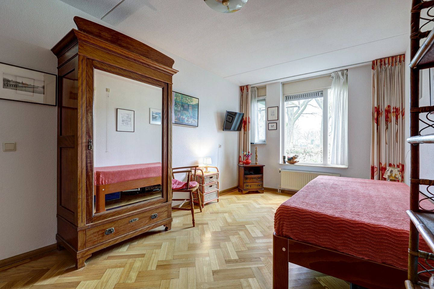 Foto 19 van Burgemeester Galleestr 45