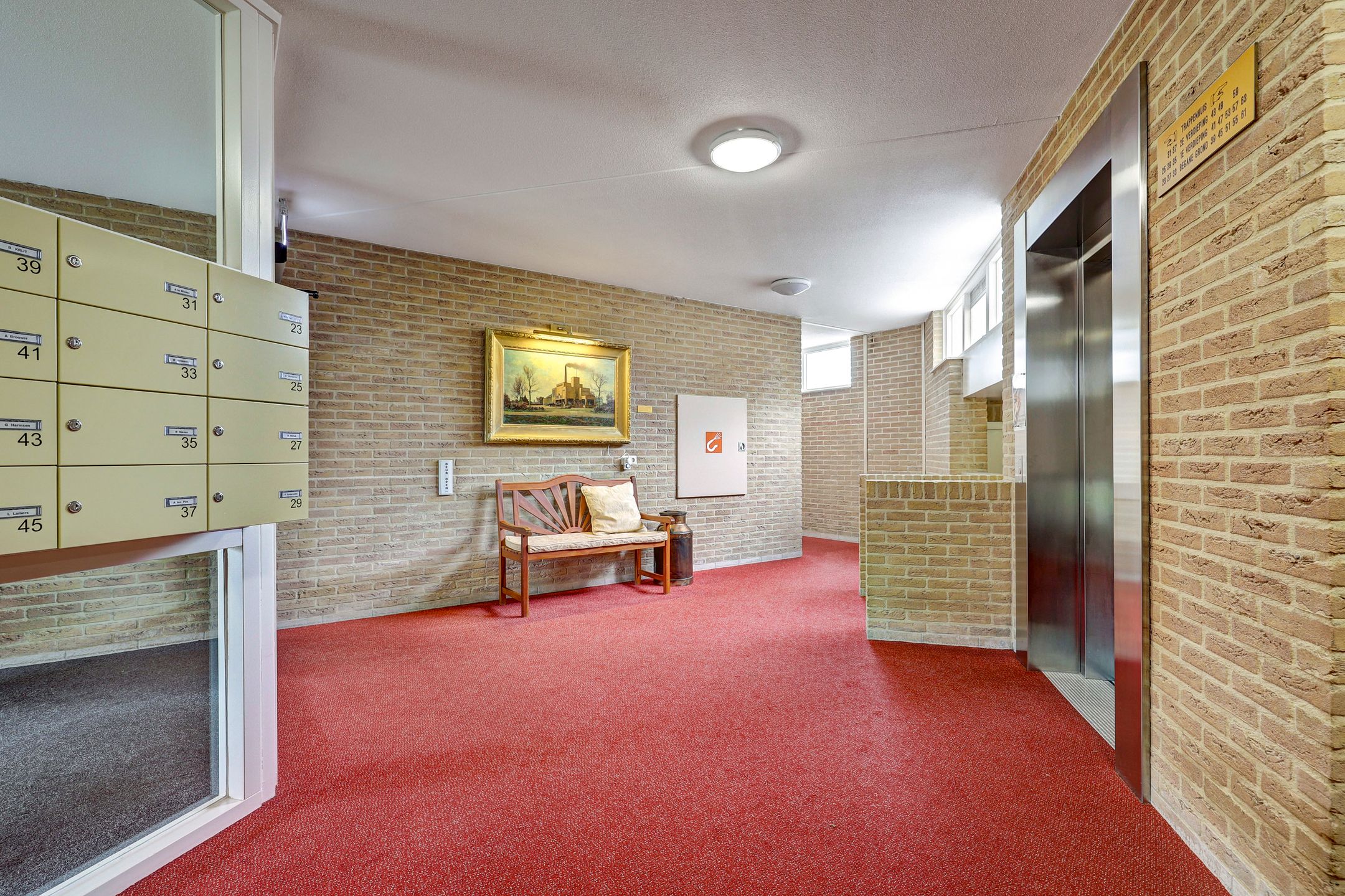 Foto 36 van Burgemeester Galleestr 45