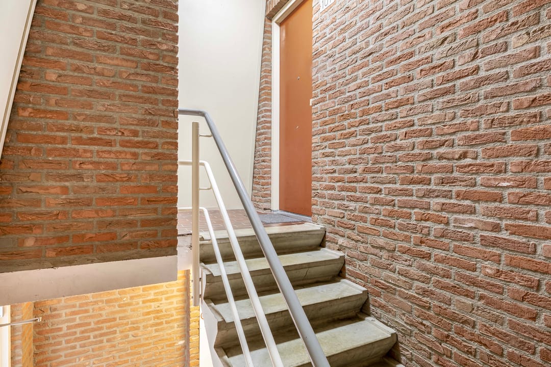 Foto 11 van Noord Koninginnewal 107