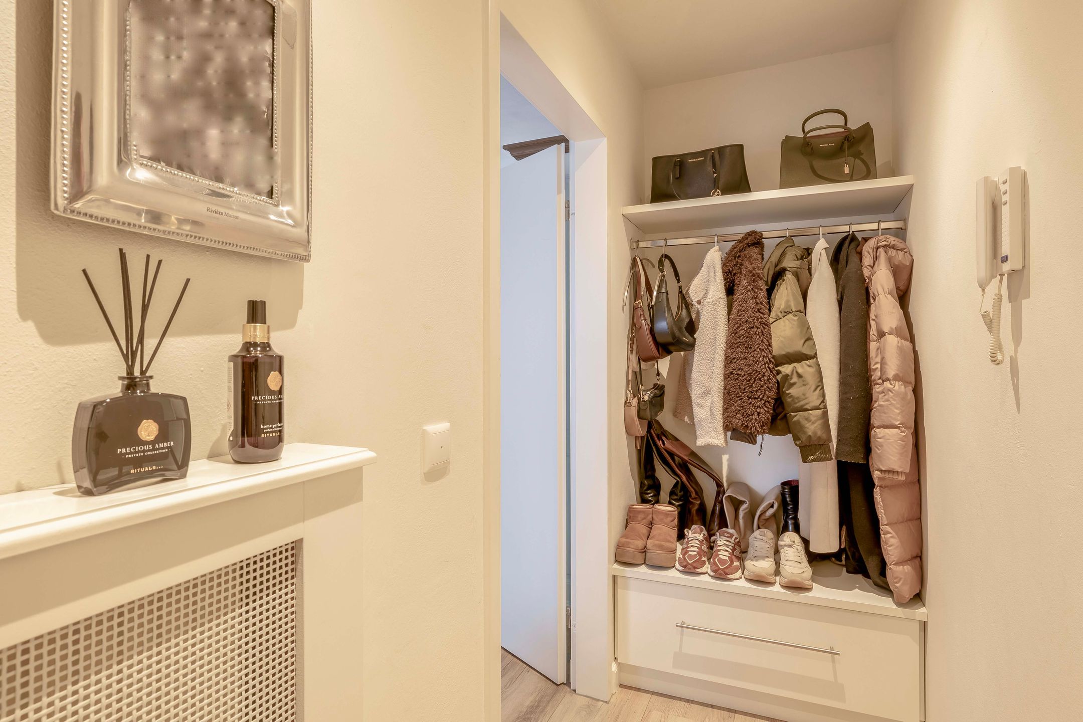 Foto 12 van Noord Koninginnewal 107