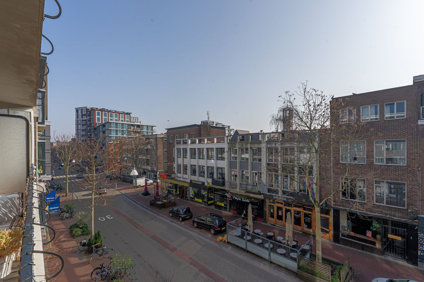 Photo 10 of Bloemerstraat 85