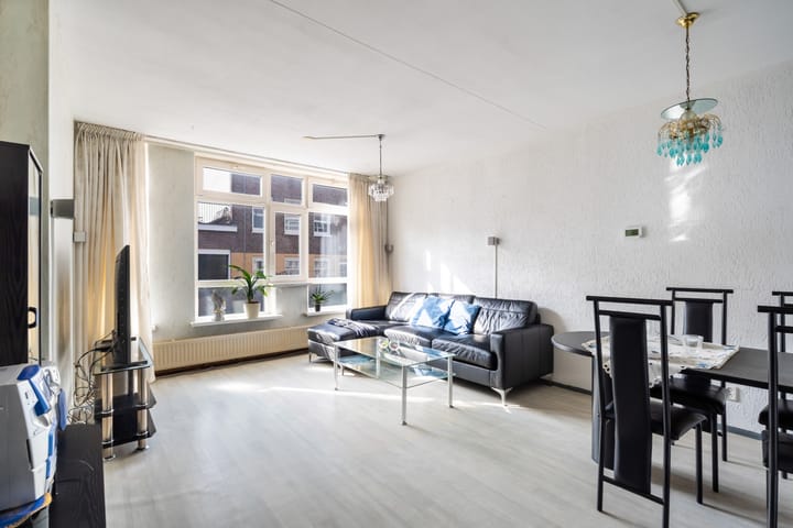 Foto 2 van Meidoornstraat 19-A