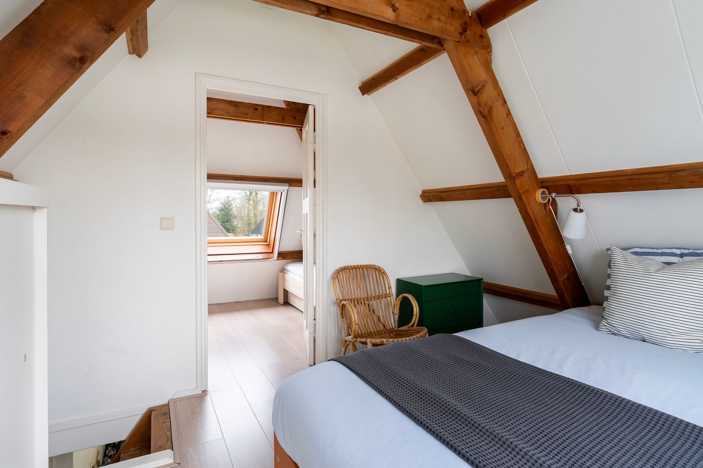 Foto 20 van Sleatemar 25