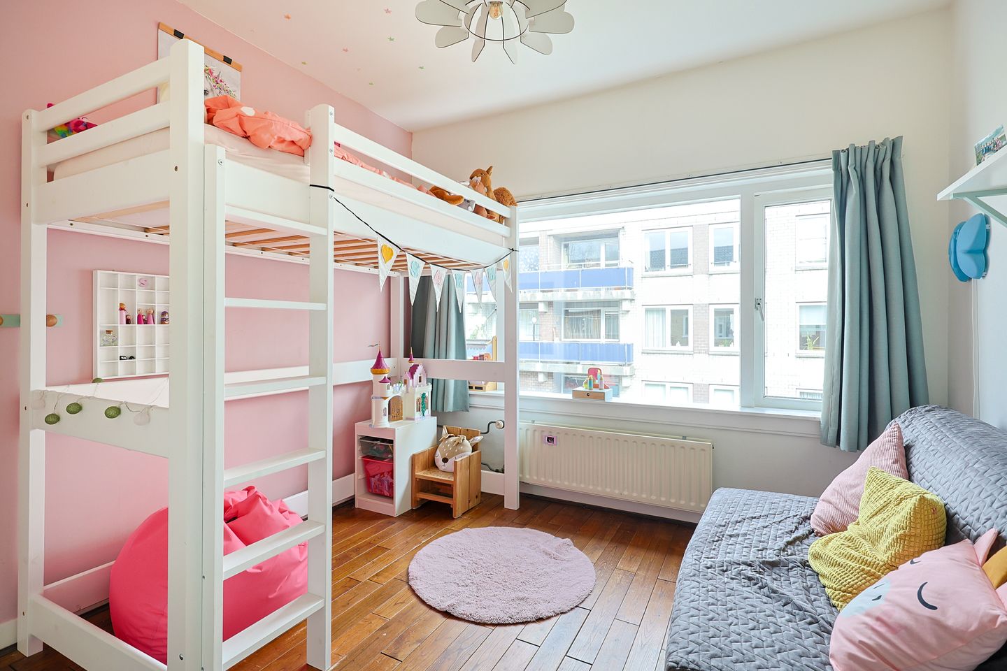 Photo 40 of Boerhaaveplein 152