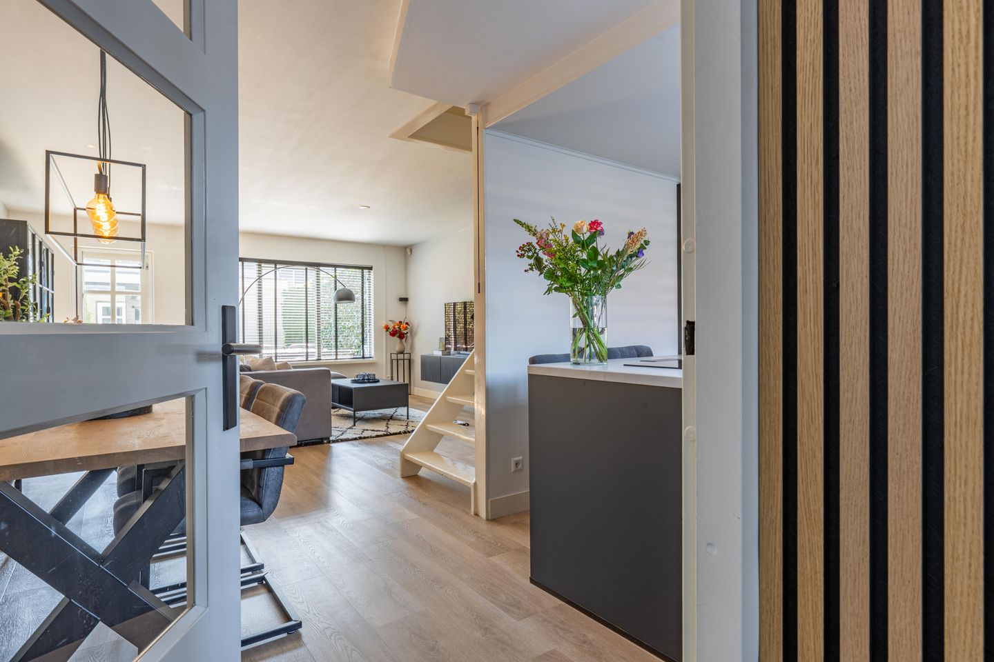 Foto 10 van Simon van Haarlemstraat 18