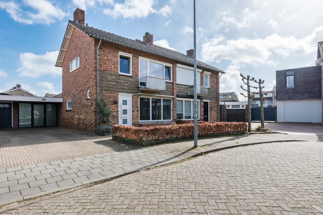 Foto 37 van Frederik Hendrikstraat 5