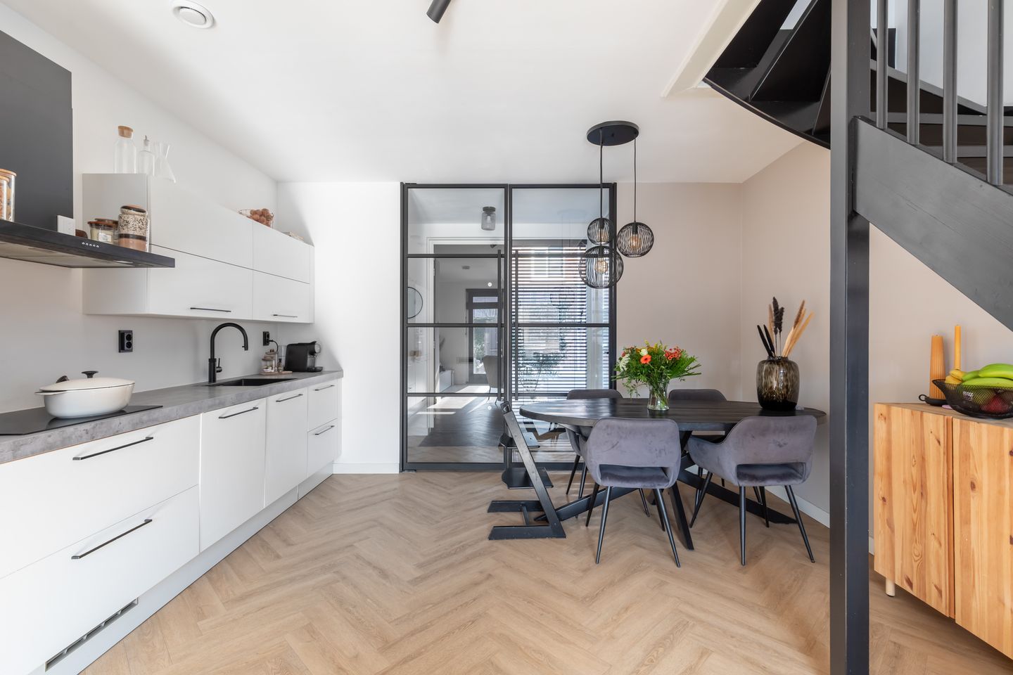 Foto 25 van Schipholstraat 88