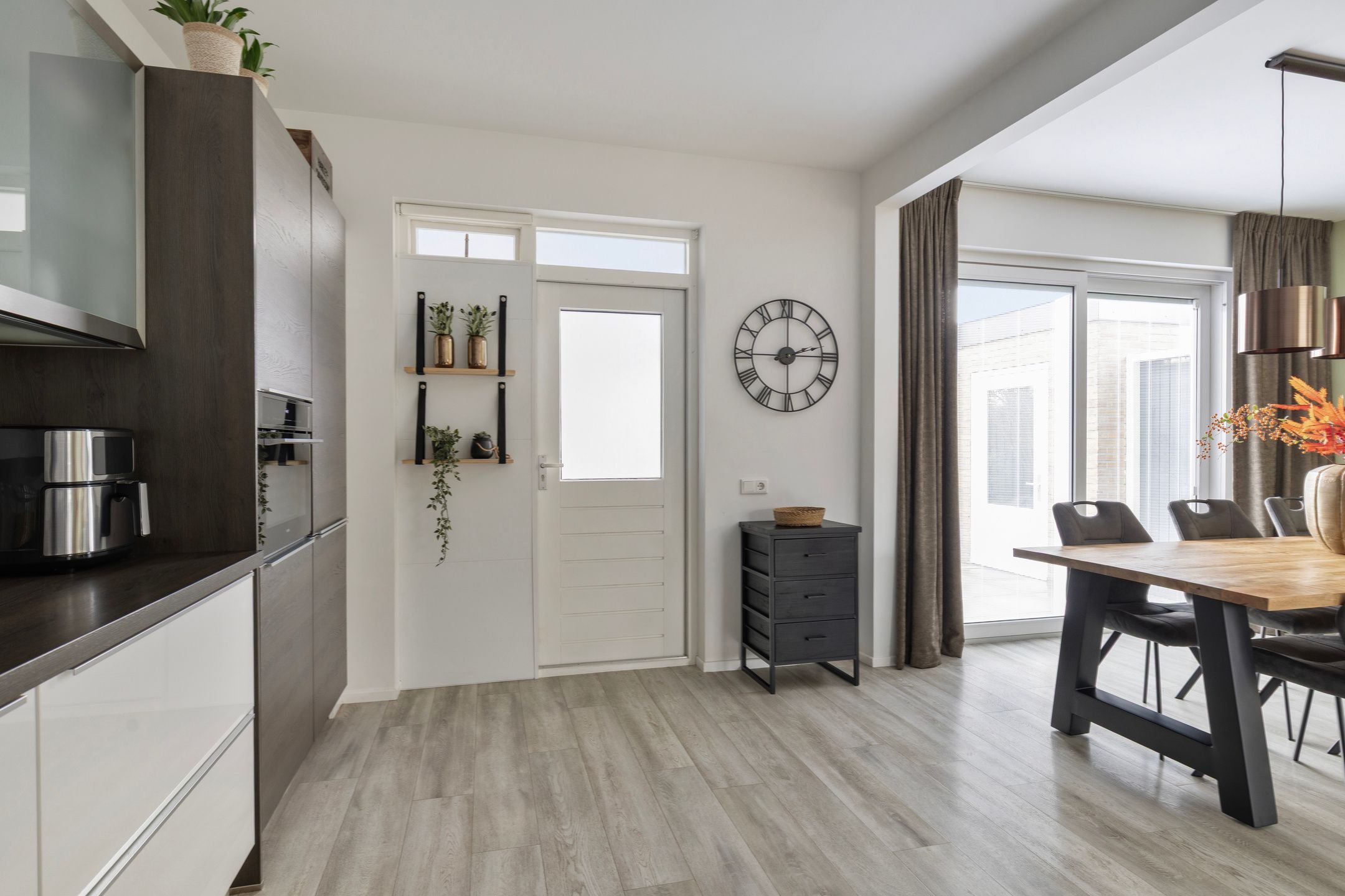 Foto 18 van Midwolderweg 17-B