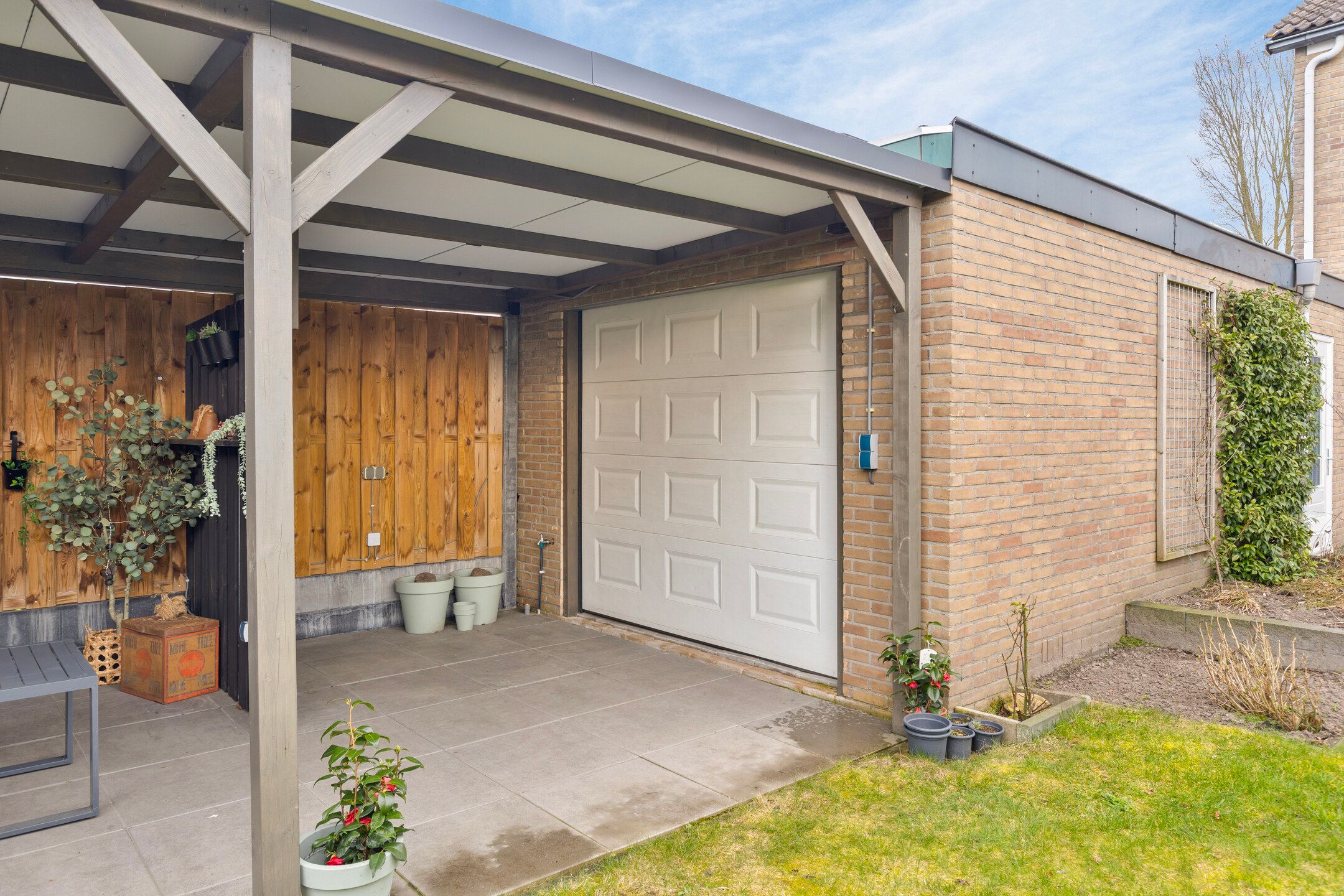 Foto 42 van Midwolderweg 17-B