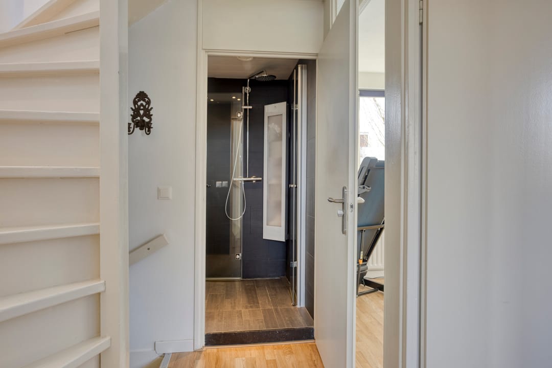 Foto 16 van Thomsonstraat 66