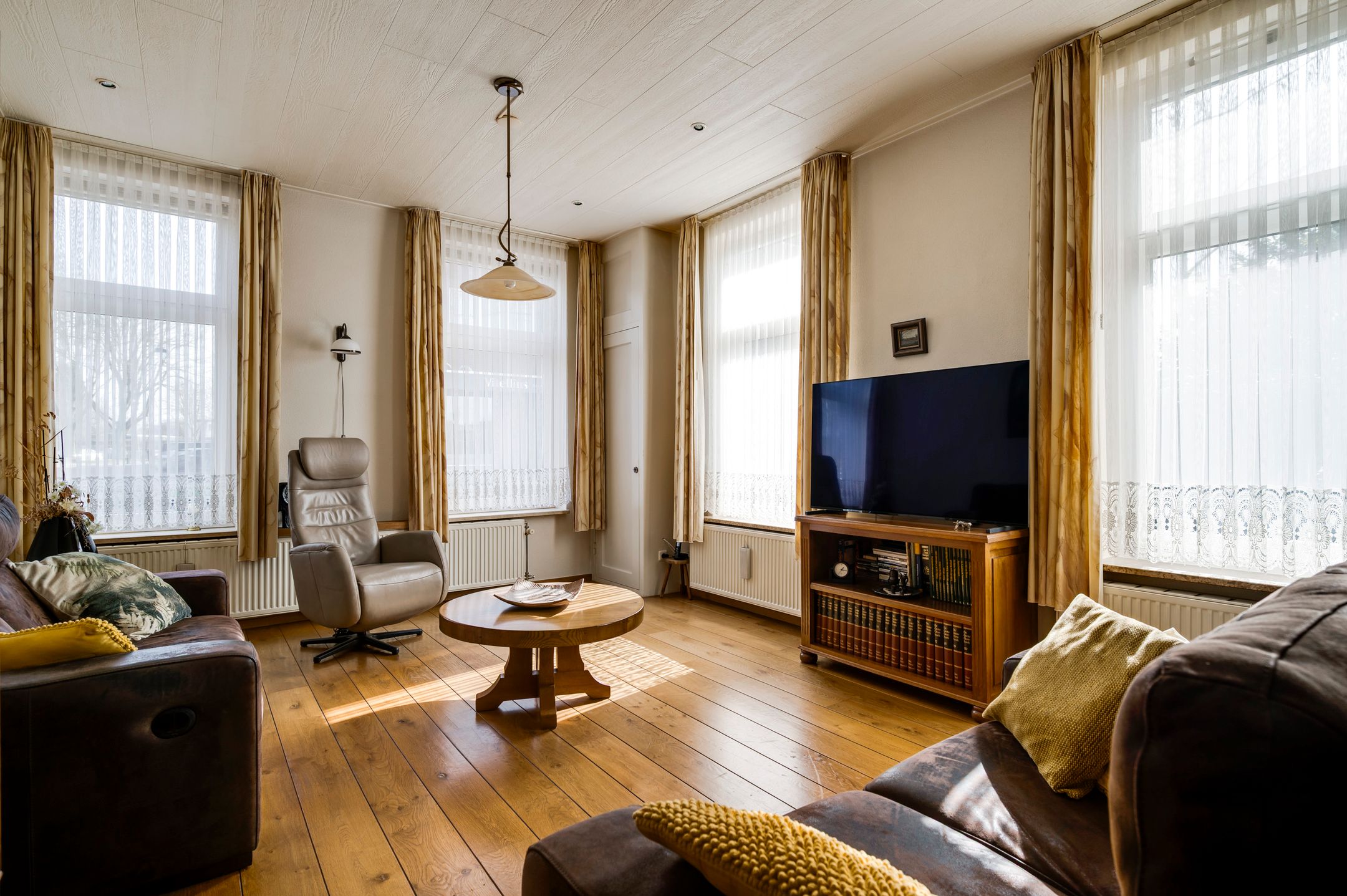 Foto 15 van Raadhuisstraat 32