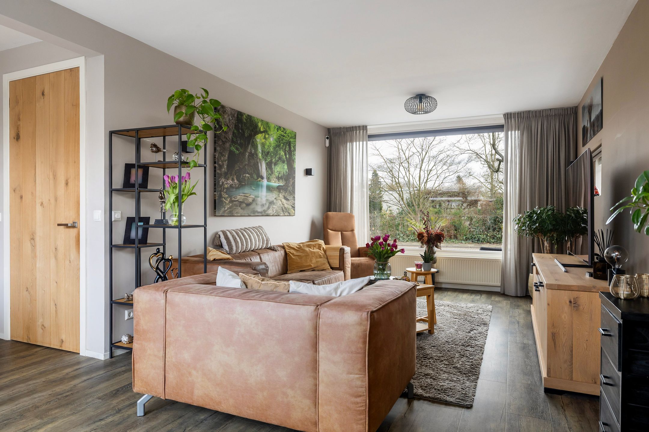 Foto 6 van Maria van Boechoutlaan 39