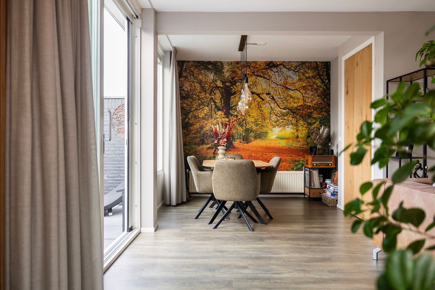 Foto 10 van Maria van Boechoutlaan 39