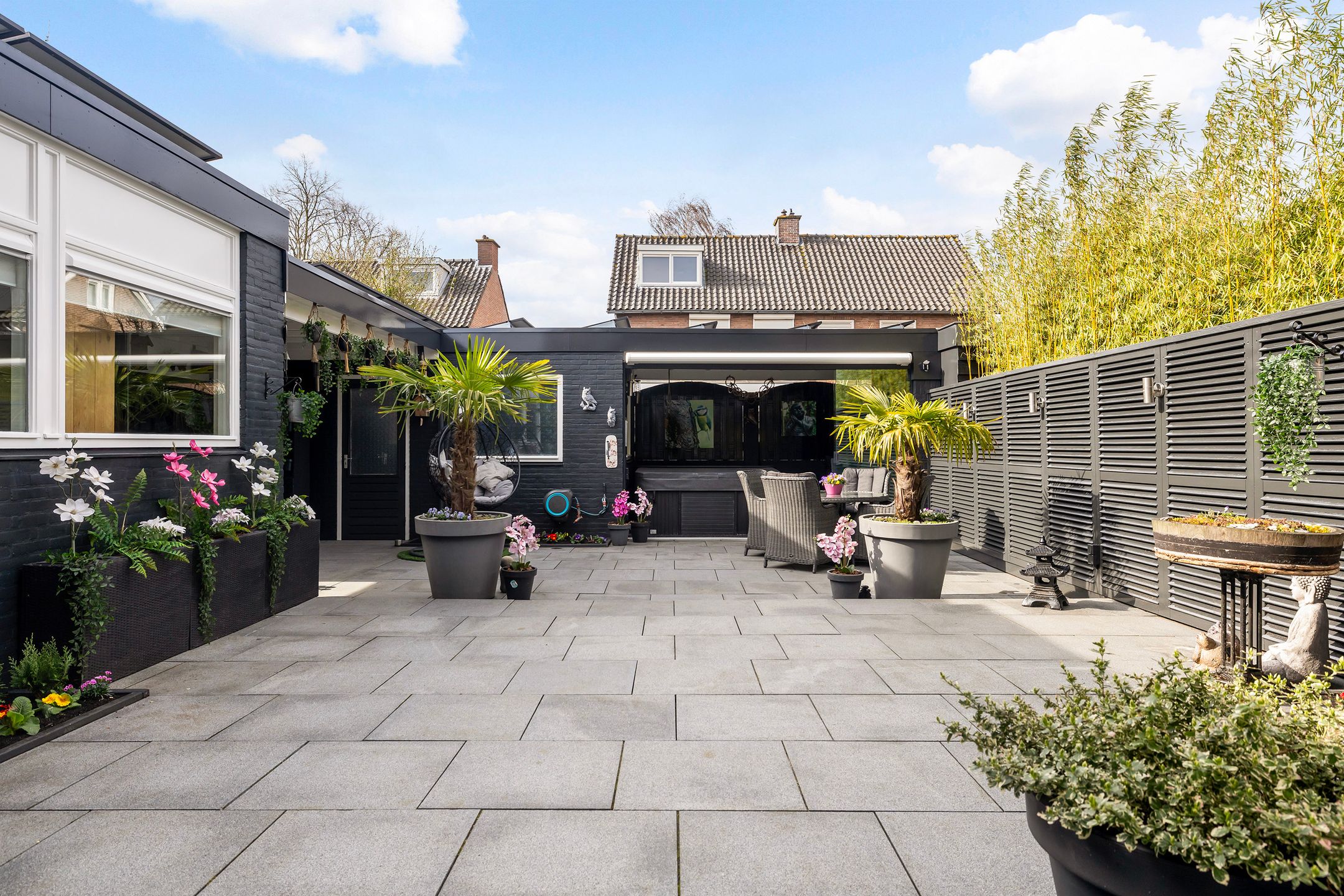 Foto 18 van Maria van Boechoutlaan 39