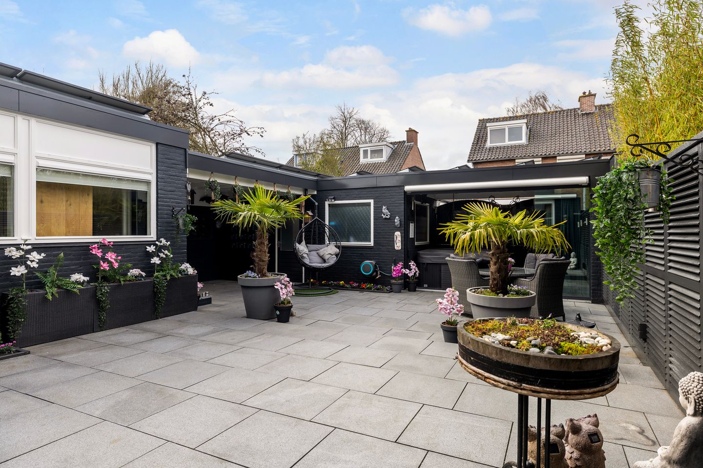 Foto 19 van Maria van Boechoutlaan 39