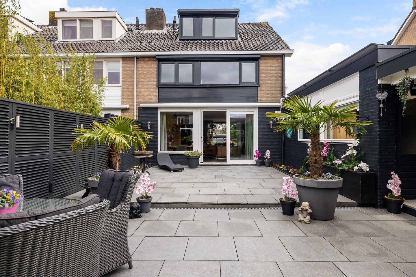 Foto 20 van Maria van Boechoutlaan 39