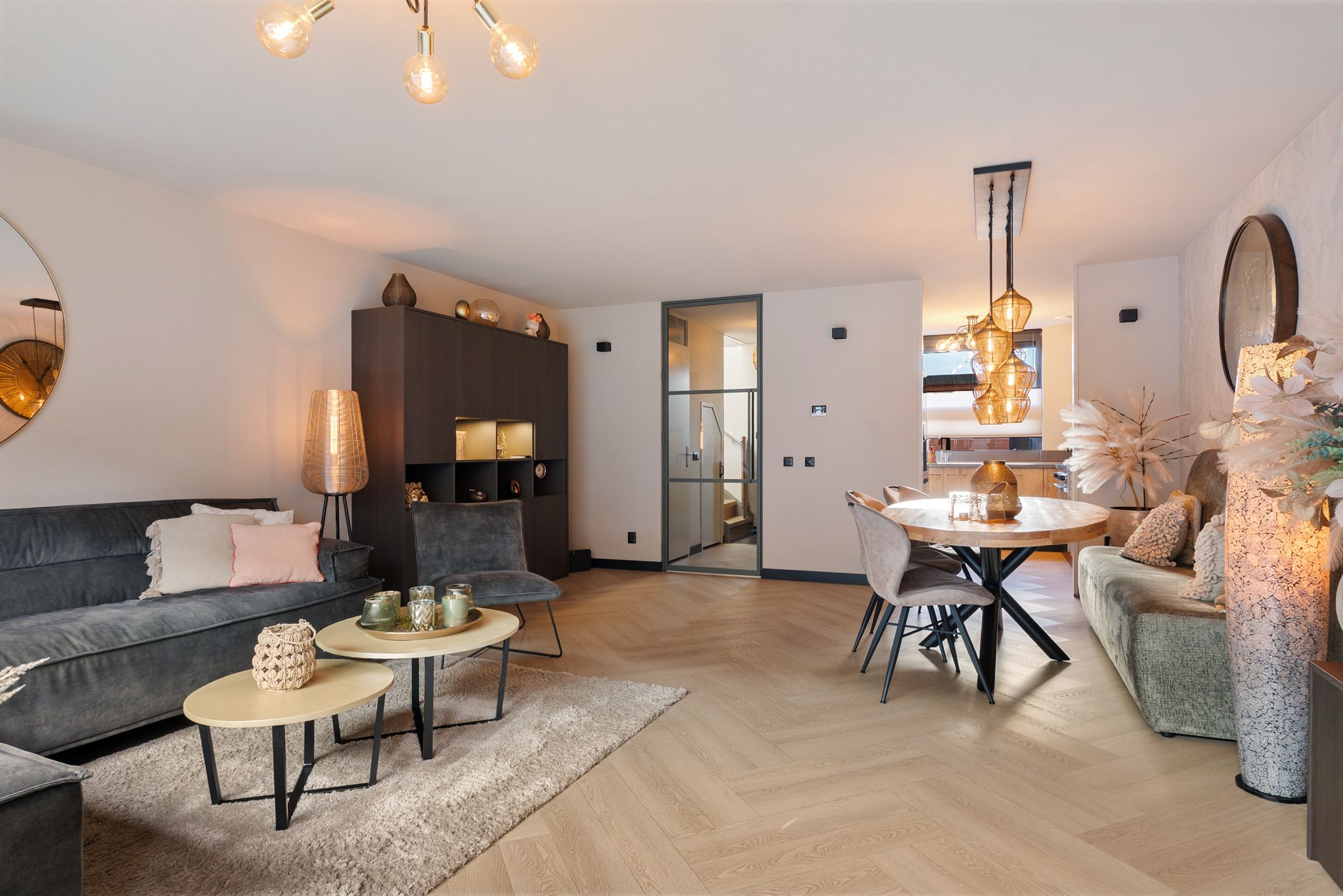 Foto 15 van Goudenregenzoom 119