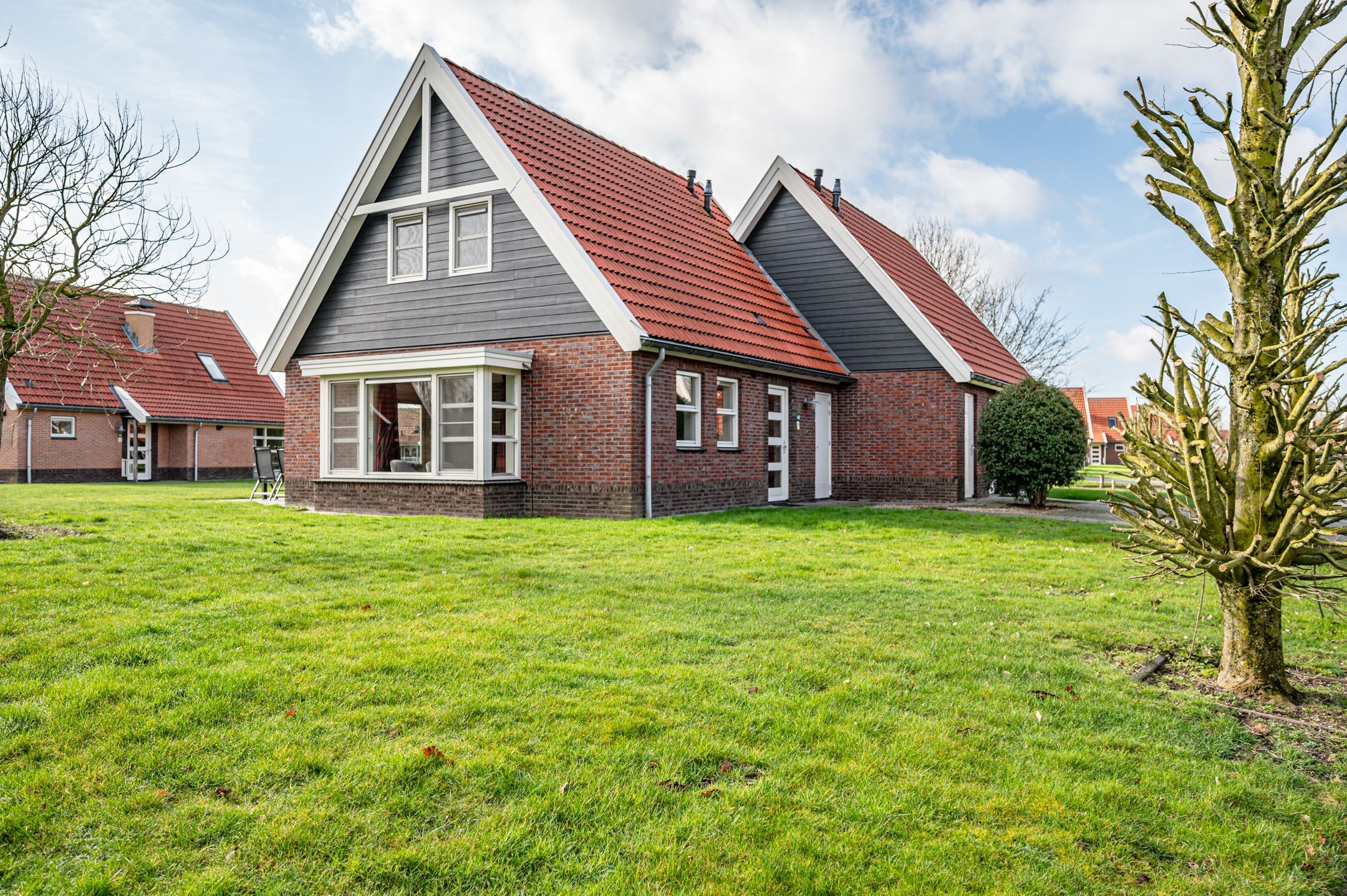 2-bedroom freehold villa in Biddinghuizen — photo 2 of 5