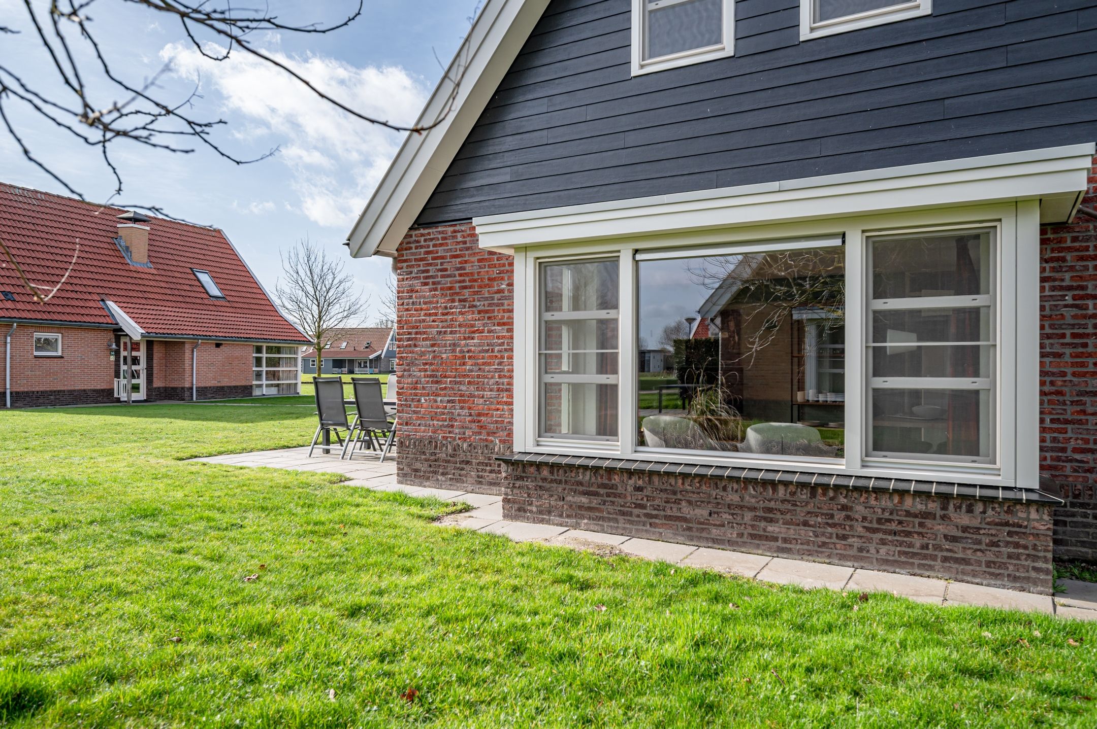 2-bedroom freehold villa in Biddinghuizen — photo 3 of 5